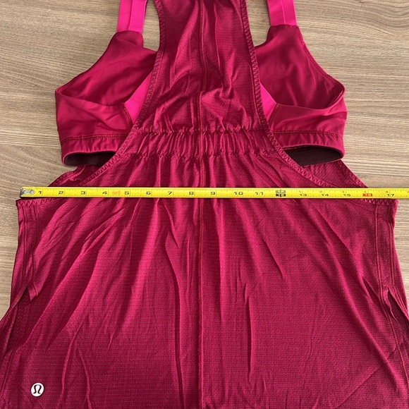 Lululemon Stash It Tank in Bumble Berry Size 8 - Picture 8 of 9